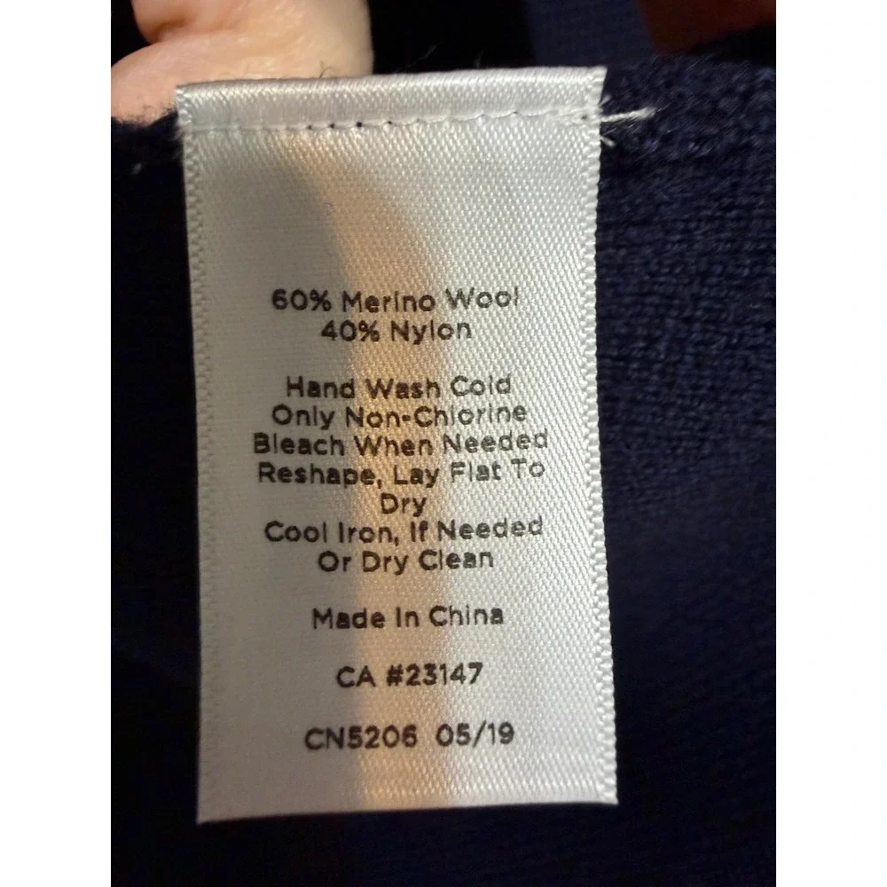 Talbots Quiet‎ Luxury Scandi Minimalism Cardigan Womens Size LP Modern Classic